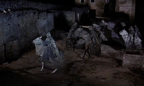 tombsoftheblinddead-2.jpg