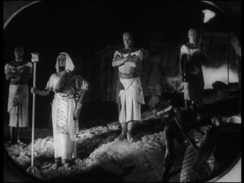 mummy-3.jpg