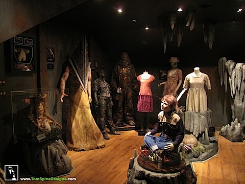 Movie-Props-Theme-Room-Man-Cave-Home-Cinema-3.jpg