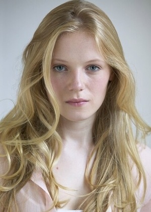 emma-bell-profile.jpg